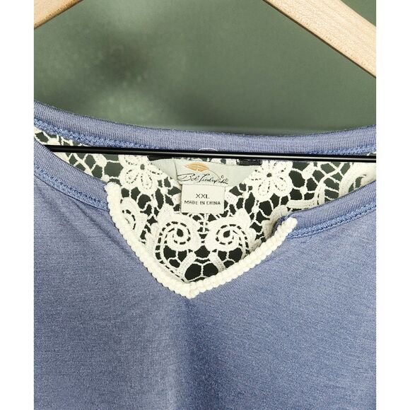 NWOT buttery soft long-sleeve lace back lavender blouse - Picture 2 of 4